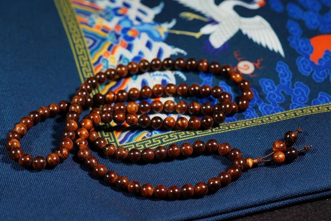 值得收藏的108佛珠,最名贵的佛珠是用什么做的