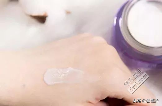 冬季油皮美白面霜推荐,干皮救星面霜推荐哪款好用