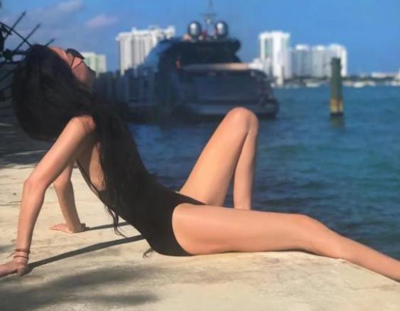 她身价过百亿,她嫁给富商又离婚36岁仍单身