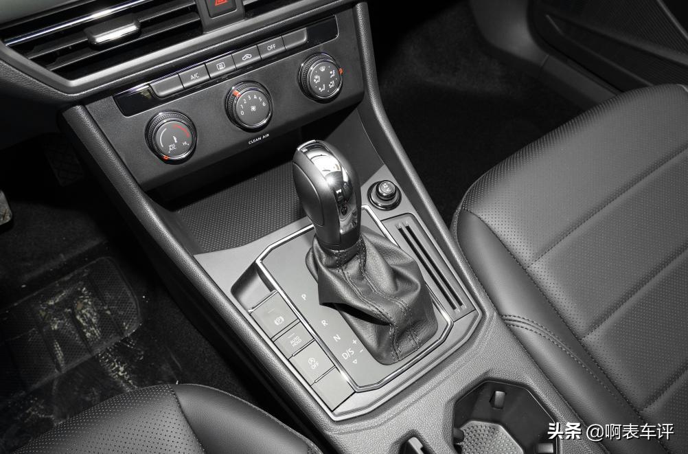 大众朗逸车老气吗,朗逸新锐好开皮实耐造