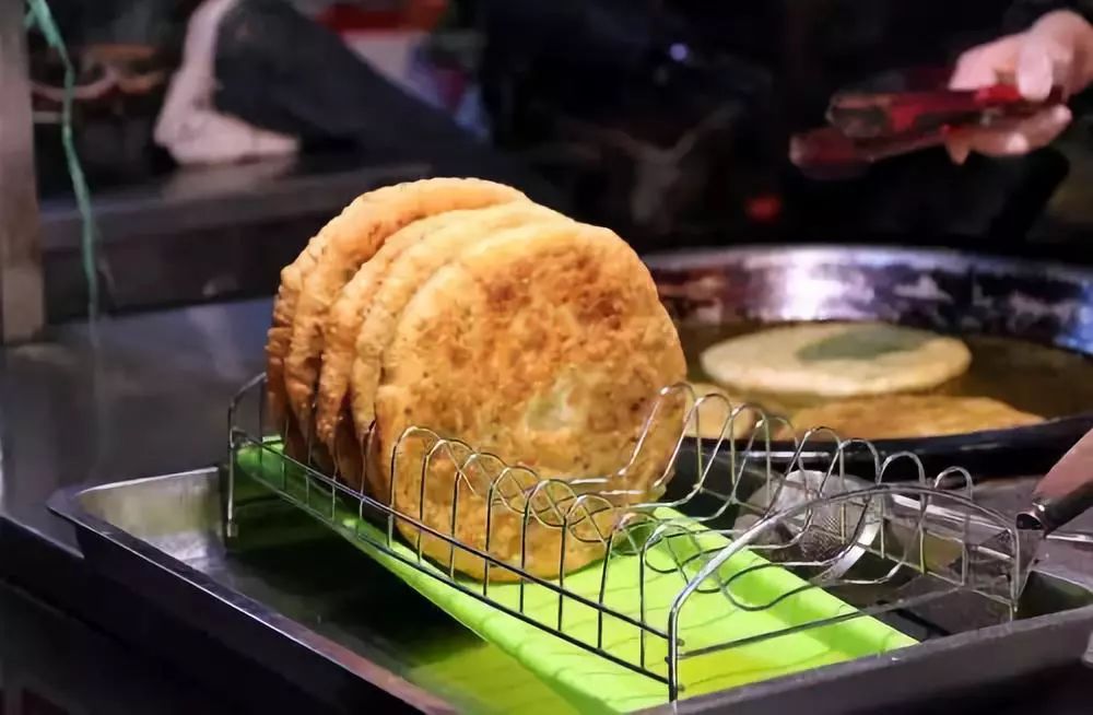 粑粑哪里特产最正宗最好吃,中国到底哪里的米粉最好吃