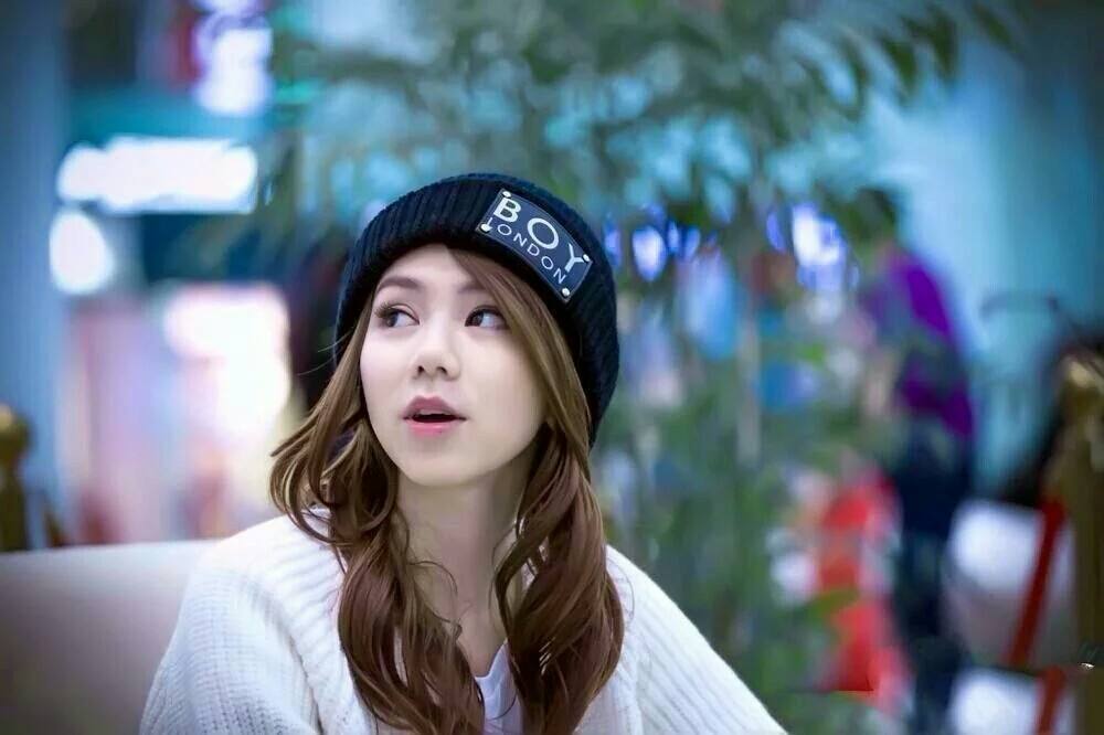 邓紫棋的歌曲雨中的回忆,邓紫棋经典歌曲我的秘密