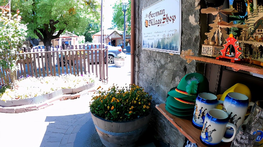 爱戴绿帽子，喜欢捡破烂，只吃猪蹄和香肠。奇葩的德国村，逛逛去