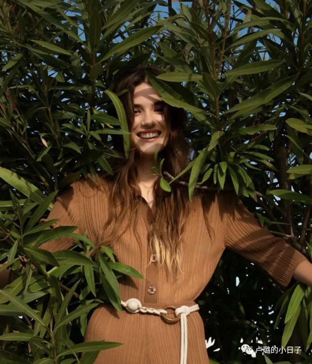 法国女性必买的衣服,真正时髦的巴黎女人到底在穿什么