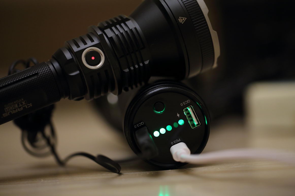 性能怪兽7500流明超级远射雷鸣兔SD90评测#科技快报#