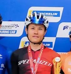 打造一台gt4赛车,打造gt3赛车