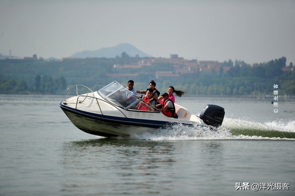 打卡在4000米高空,风靡世界的高空跳伞,悄然改变国人的度假方式