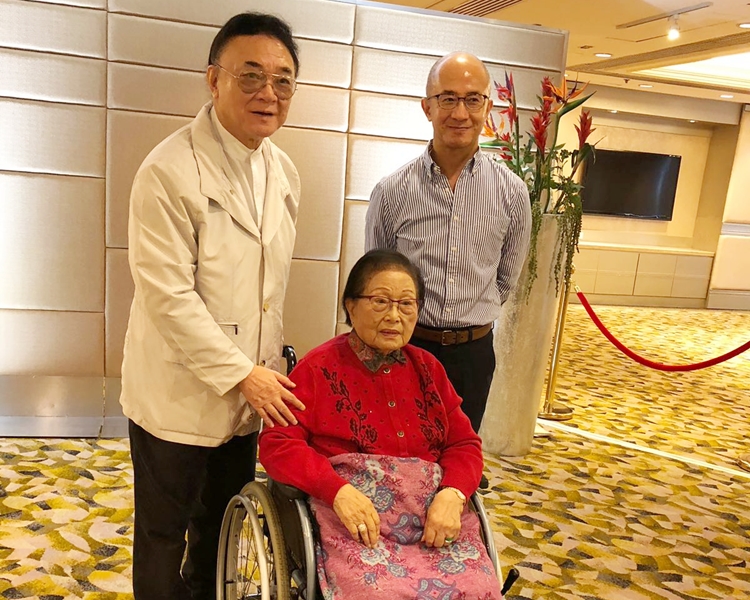 香港豪门罗鹰石家族,富三代罗鹰石家族