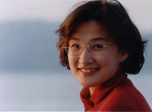 央视主持人董倩近况,主持人董倩近况