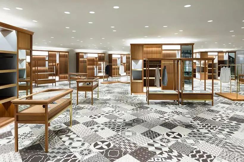 泰国大型购物中心各楼层布局,泰国的购物中心设计