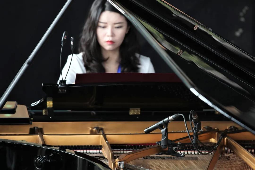 鐧惧勾椋庡崕灞辨渤渚濇棫,鐧惧勾椋庡崕灞卞窛閿︾唬