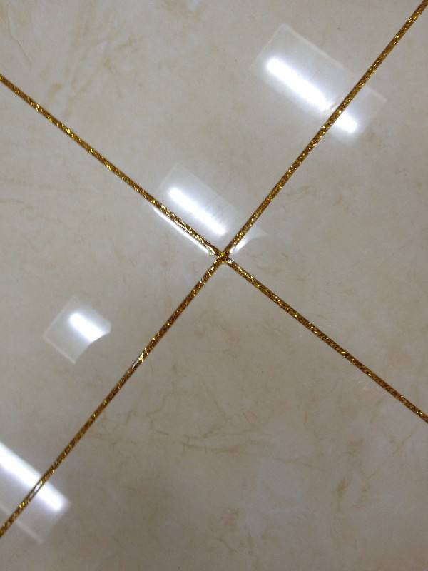 美缝如何快速的清理缝隙里的泥沙,墙面缝隙太小如何美缝