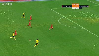 上场就爆发！25岁国脚再现大师级传球，难怪恒大球迷看好接班郑智