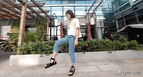 拍vlog不会转场教你一学就会,拍vlog镜头切换以及转场