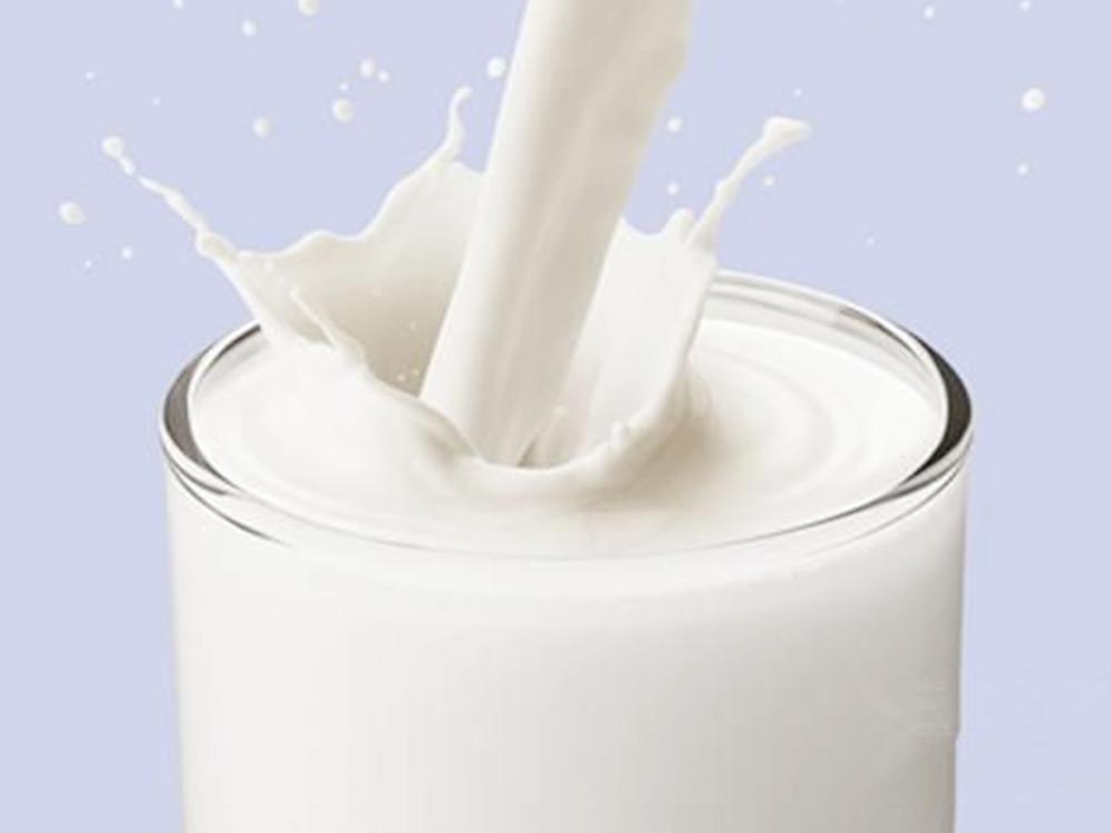 1-7天新生儿奶粉喂量标准及次数,宝宝长个子建议什么奶粉