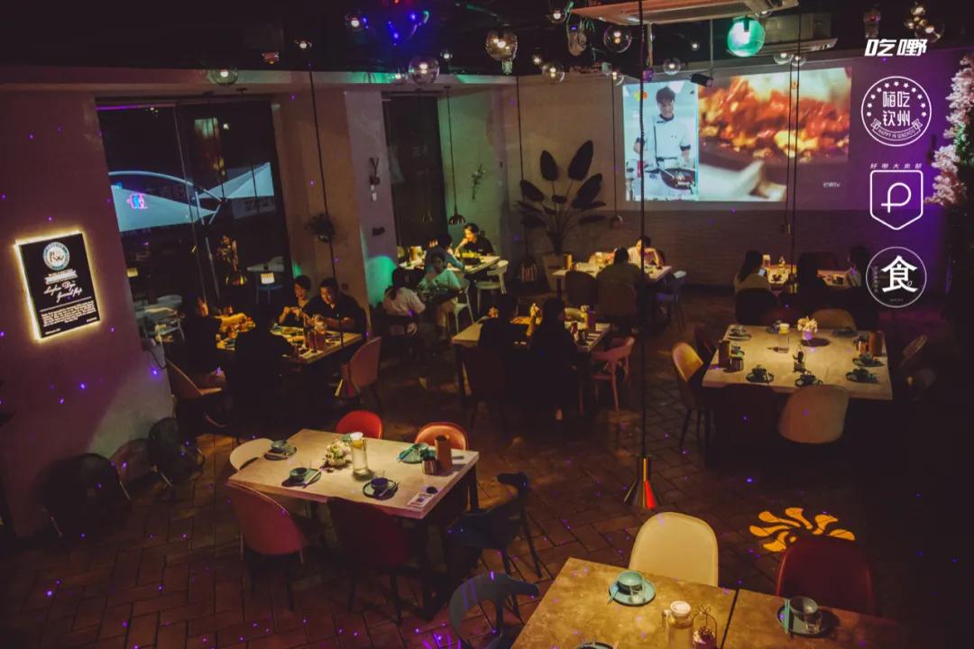 8年烧烤神店，解锁吃烧烤“新境界”