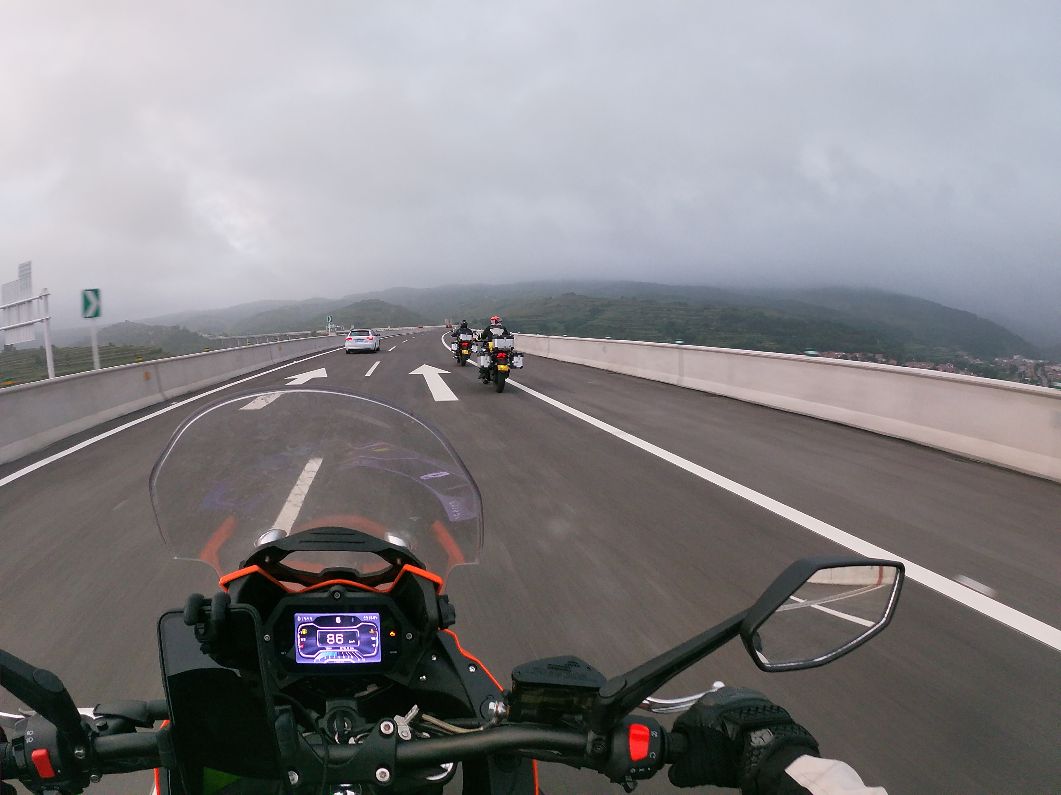 诺马500adv为什么没有黑色,诺马500adv质量怎么样