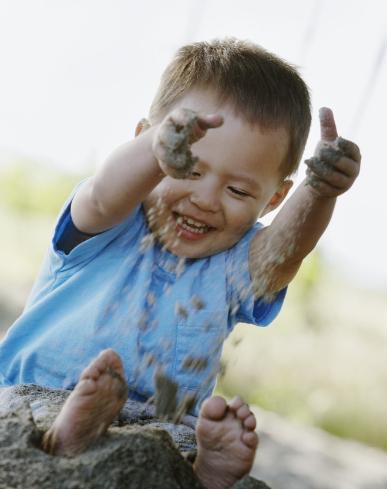 三岁女童裤子里有臭味,女童裤子发臭怎么办
