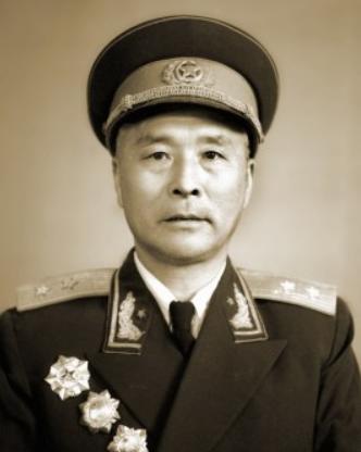 1955年授将军,1955年授上将