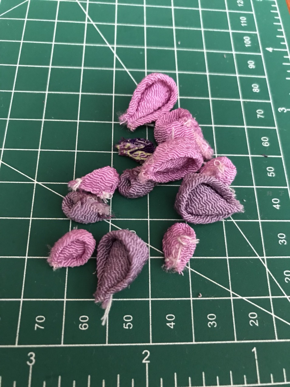 手工布花小饰品制作教程