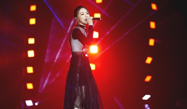 邓紫棋和张碧晨哪个唱功好,邓紫棋和张碧晨的唱功谁更厉害