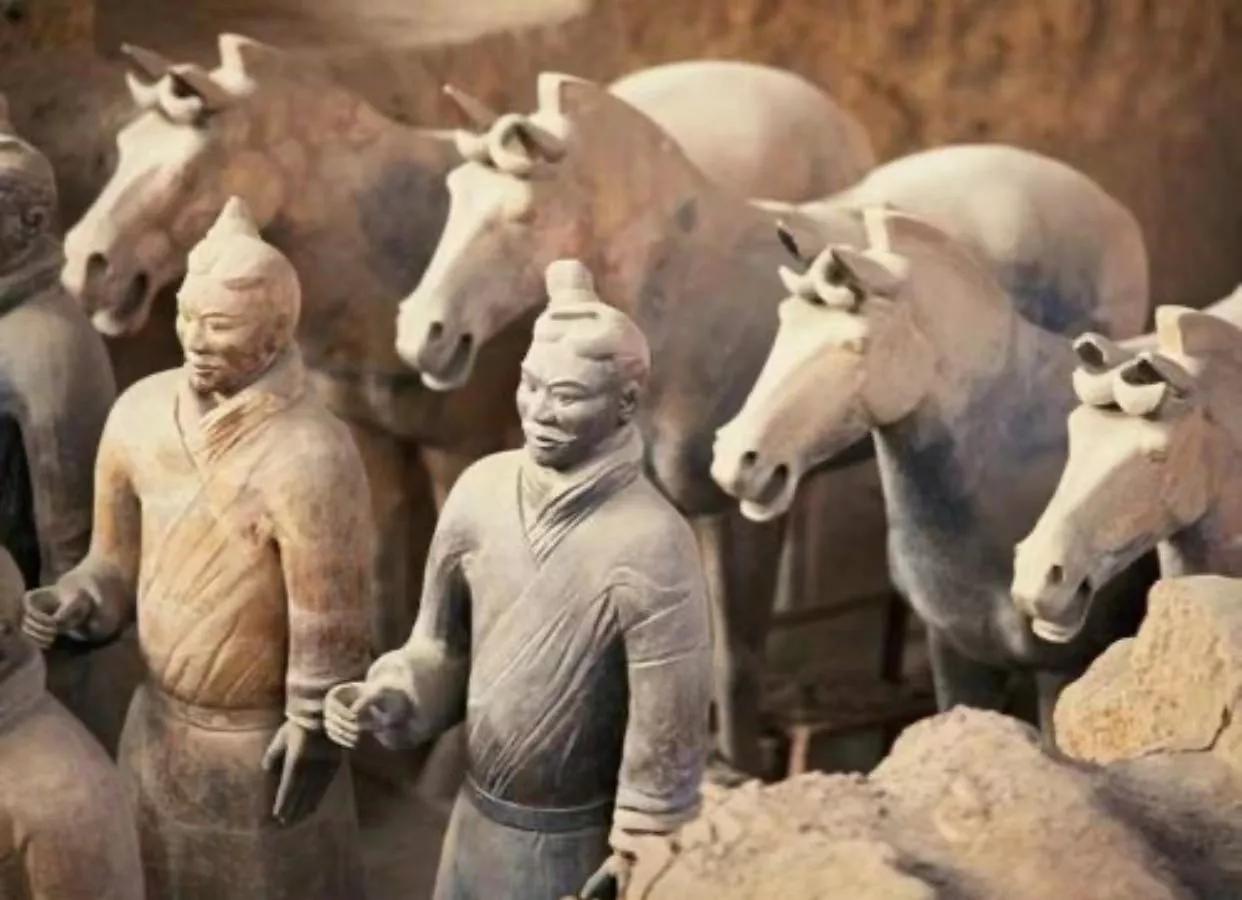 八个从未见过的秦始皇兵马俑,发现秦始皇兵马俑的全过程