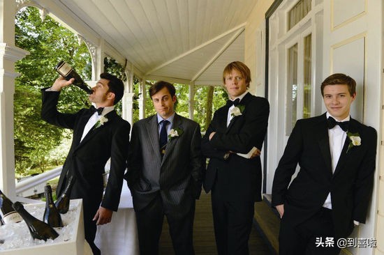 结婚伴郎应该做些什么,婚礼上伴郎都应该做什么