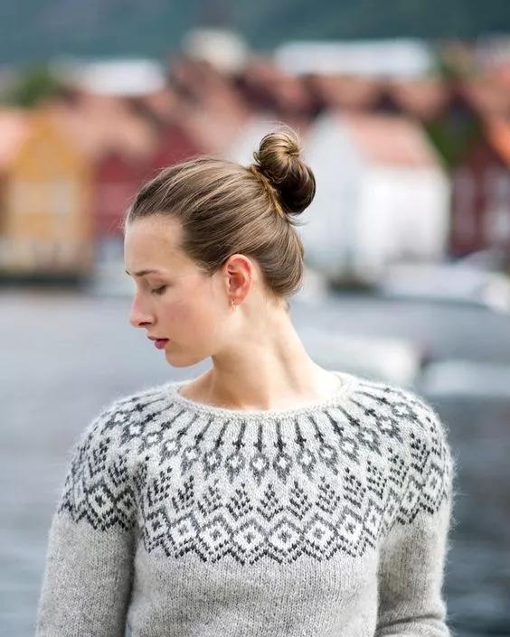 很美的提花毛衣四款附图解,一些漂亮的提花毛衣花样推荐