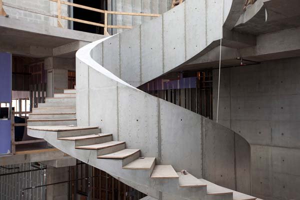 学赏画50Dali“不想模仿任何东西的人,什么也创作不出来。”