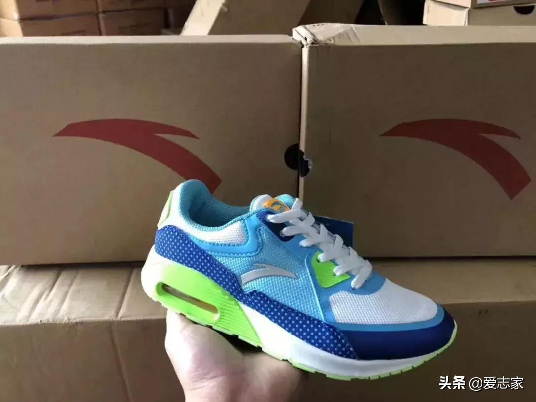 三叶草运动鞋男款耐克,男款运动鞋三叶草耐克