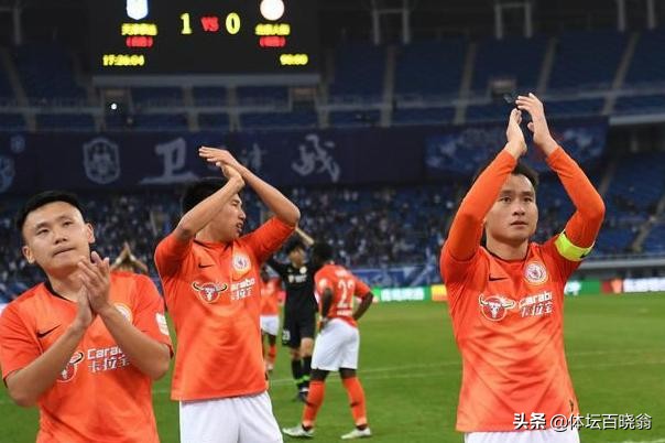 恒大第一笔国脚级引援浮出水面,34岁老国脚回归弥补恒大阵容短板