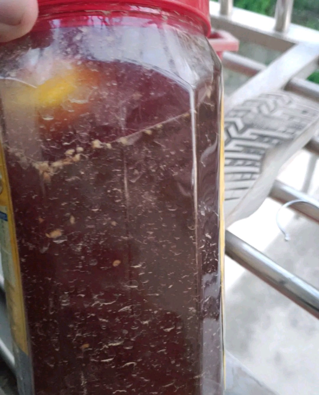 淘米水浇了发酵很臭怎么办,发酵淘米水浇花特别臭