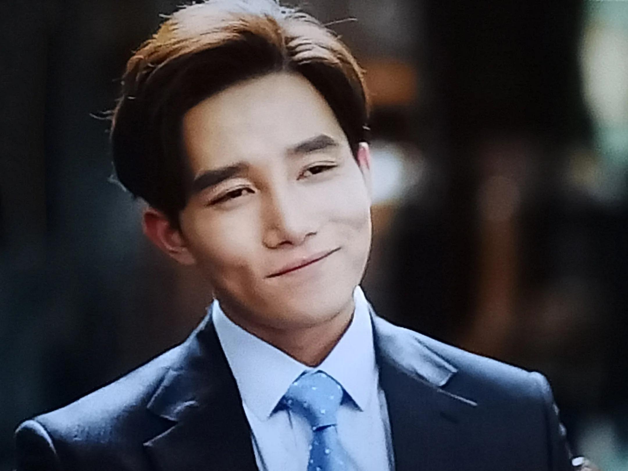 姝ｉ潚鏄ラ噾灏忚礉鐗囨,閲戝皬璐濈殑缁忓吀璇綍