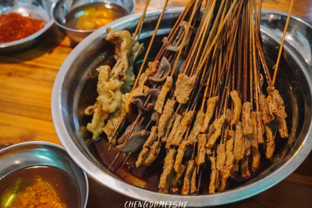 邛崃好吃不贵火锅,邛崃好吃的馆子