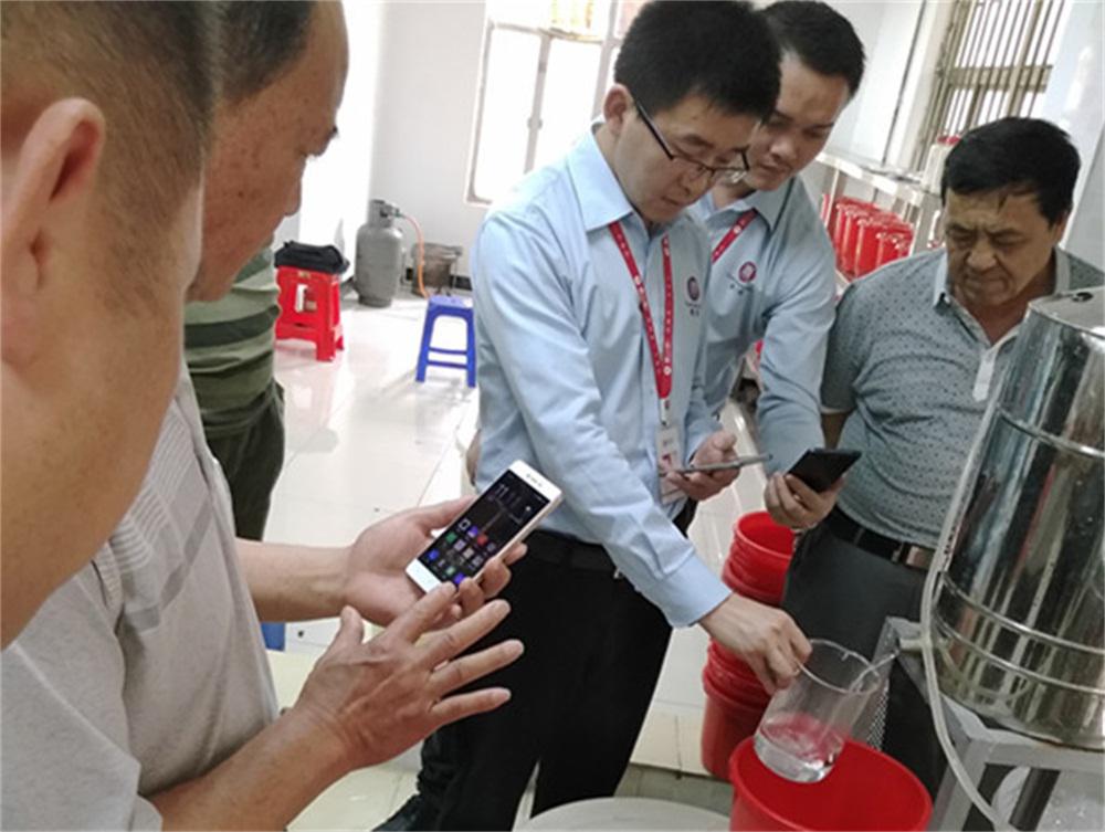 用酿酒设备怎样烤酒出酒速度快还可以减少尾酒？