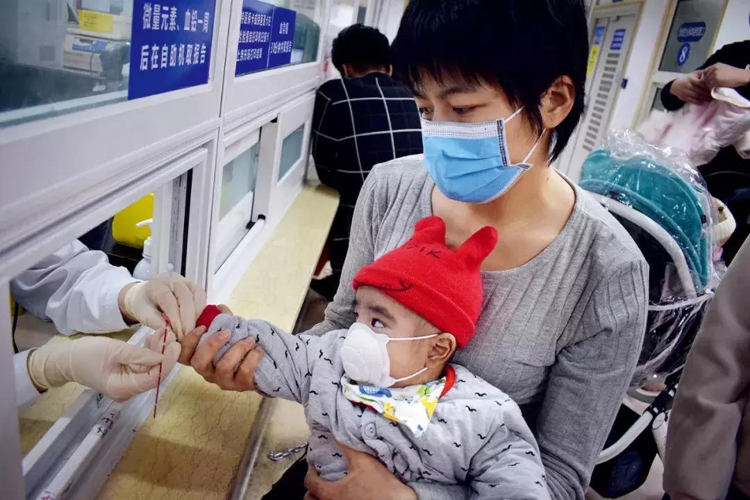 正常人做试管婴儿很辛苦吗,父母做试管婴儿好吗