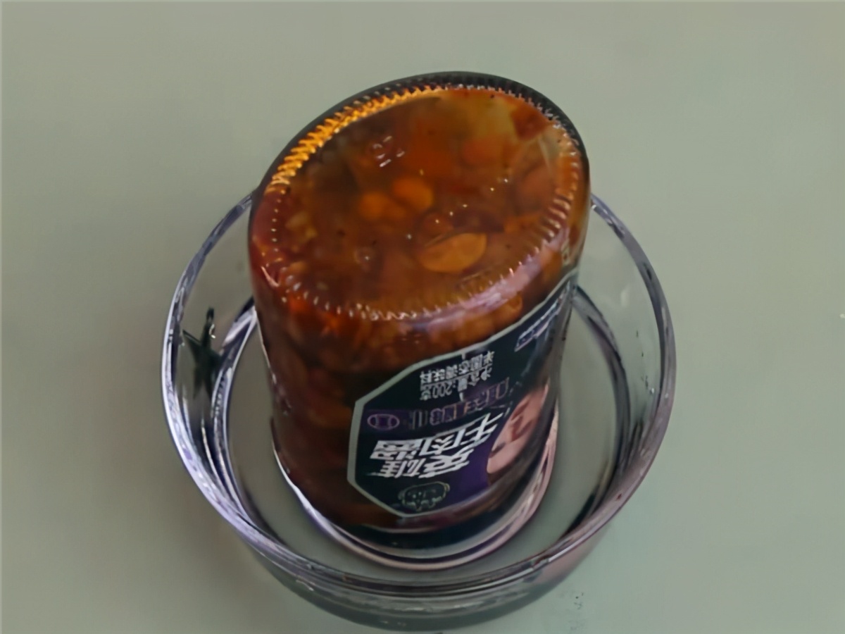 瓶盖太紧拧不开小窍门图片,瓶盖打不开怎么办有小窍门吗