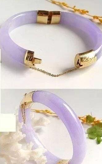 翡翠手镯基本知识大全,翡翠手镯的鉴赏方法和技巧