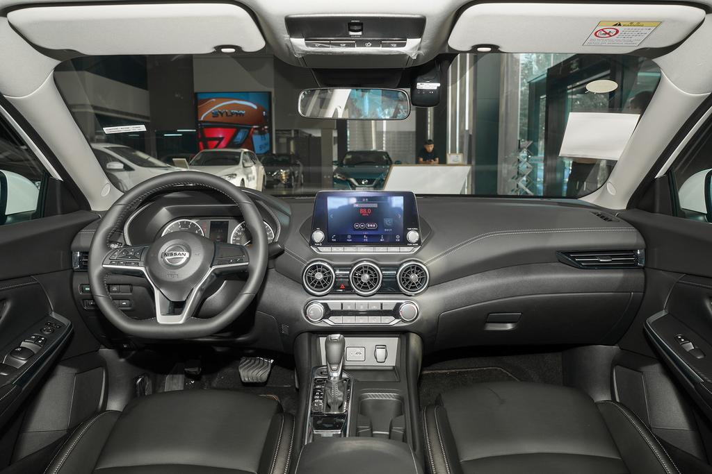 日产轩逸2010款卖了大概多少钱,2013年的日产轩逸能卖多少钱一台