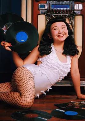 辣目洋子赵薇最新视频,辣目洋子赵薇看哭