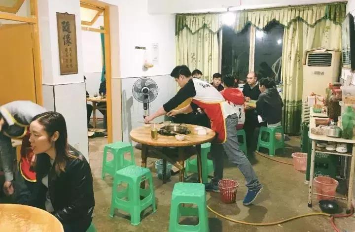 重庆市必打卡美食推荐,重庆最值得打卡的特色美食