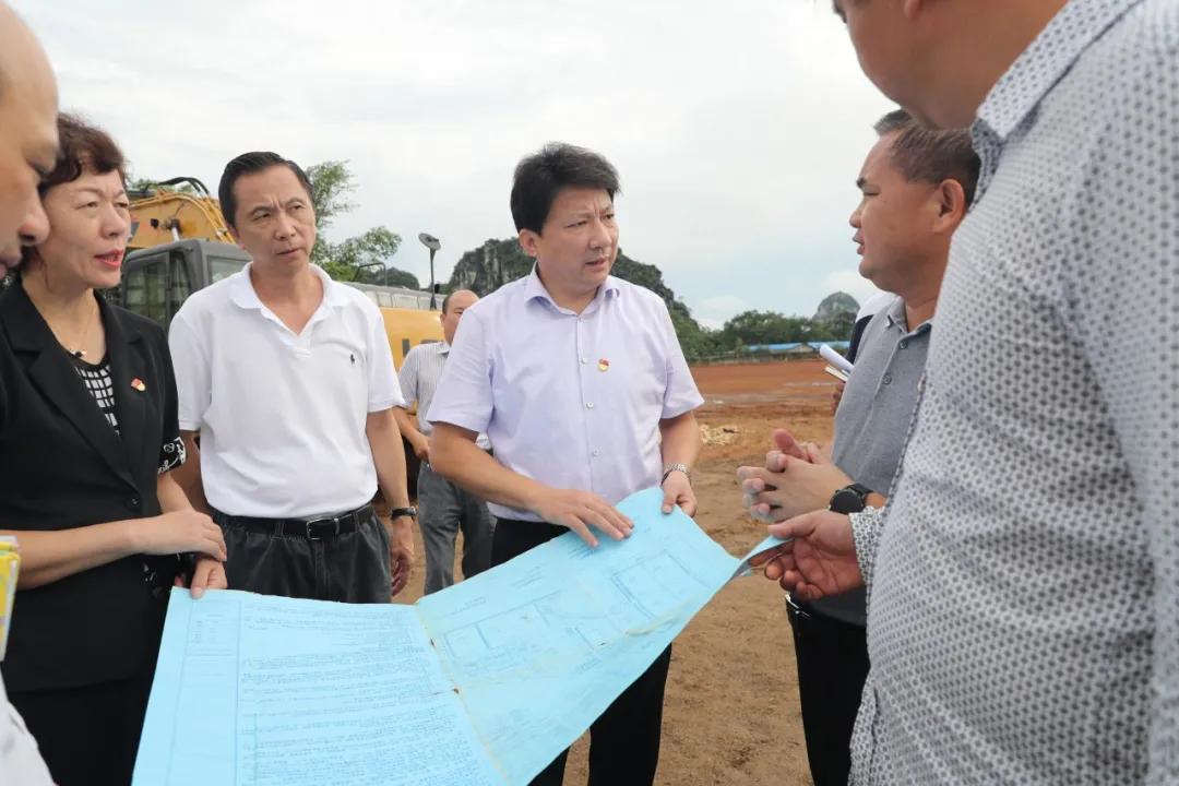 何录春出任青海省副省长,何录春主持人讲话视频