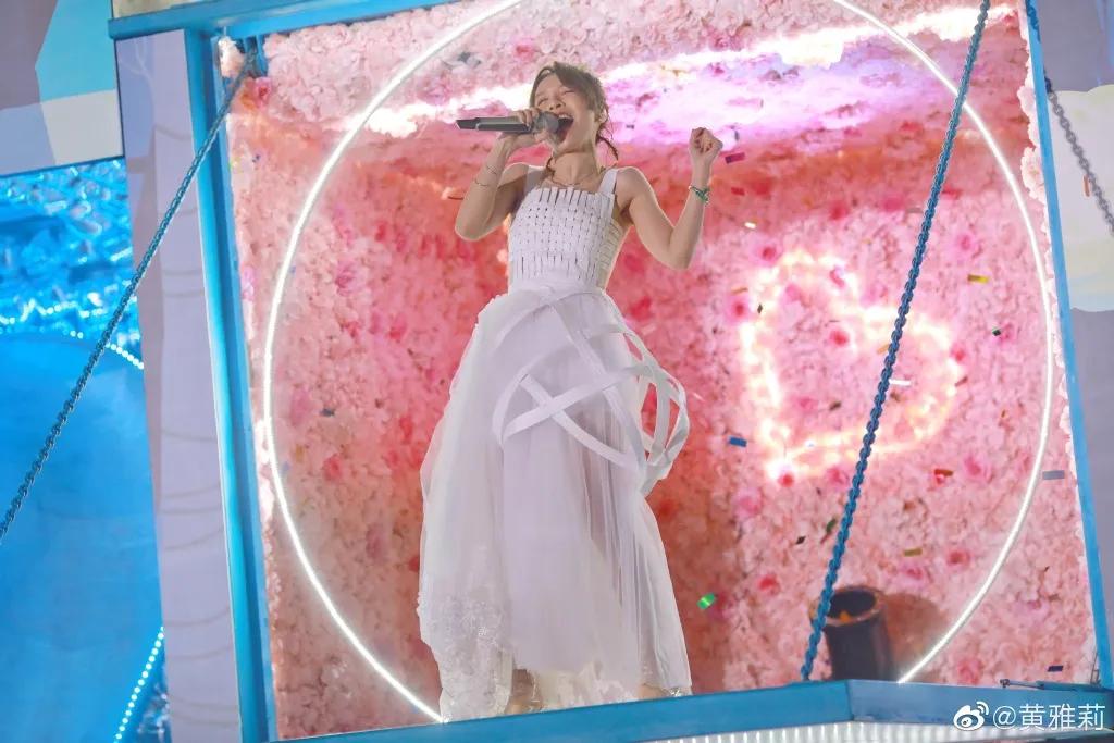 黄雅莉真实生活,黄雅莉的生活值不值得羡慕