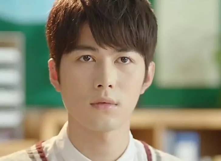 什么眼霜最好用去眼纹,眼部用什么眼霜比较好