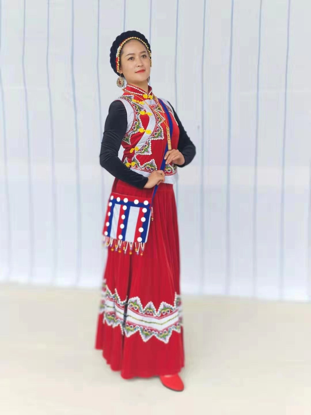 云南传统民族服饰店铺,云南民族服装链接