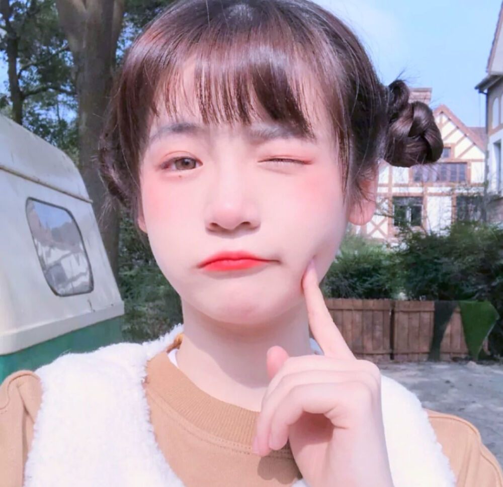 闺蜜备注特别的昵称英文,女朋友的备注名称大全搞笑可爱