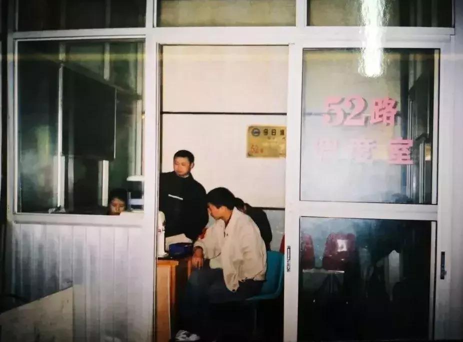 成都52路公交路线,快速公交51路