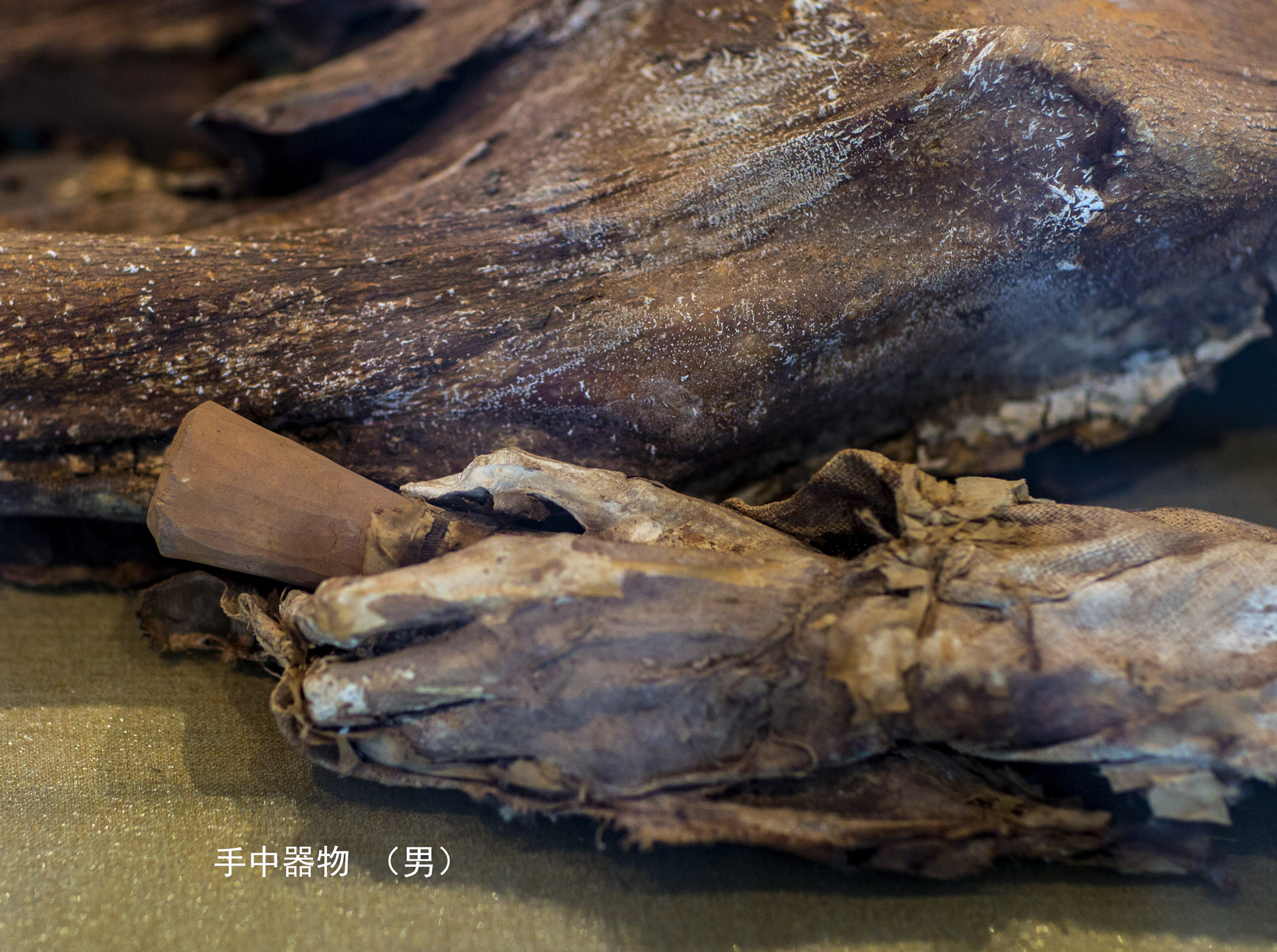 黄沙永恒,黄沙之下永恒的寂静