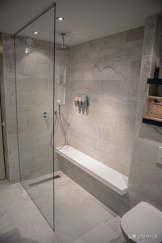 浴室不用淋浴板怎么设计好看,最简单实用的淋浴房设计