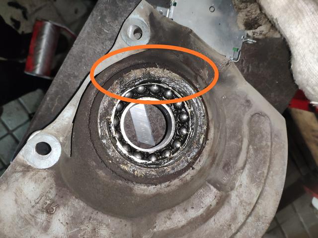 东南v5车前轮异响怎么解决,东南v5菱致底盘异响